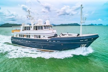 90' Cheoy Lee 1999 Yacht For Sale